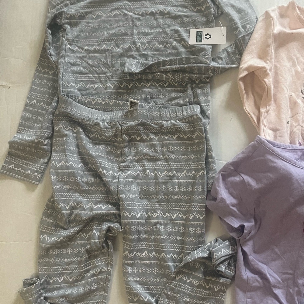 32 Degrees Kids Matching Set - Gray, Pink, and Purple one pajama top/blouse